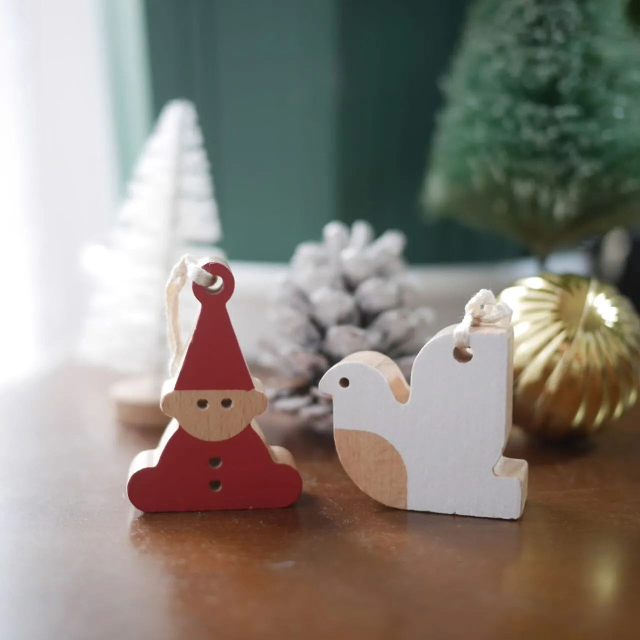 無印良品「クリスマスオーナメントとお菓子のセット」トムテ、はと