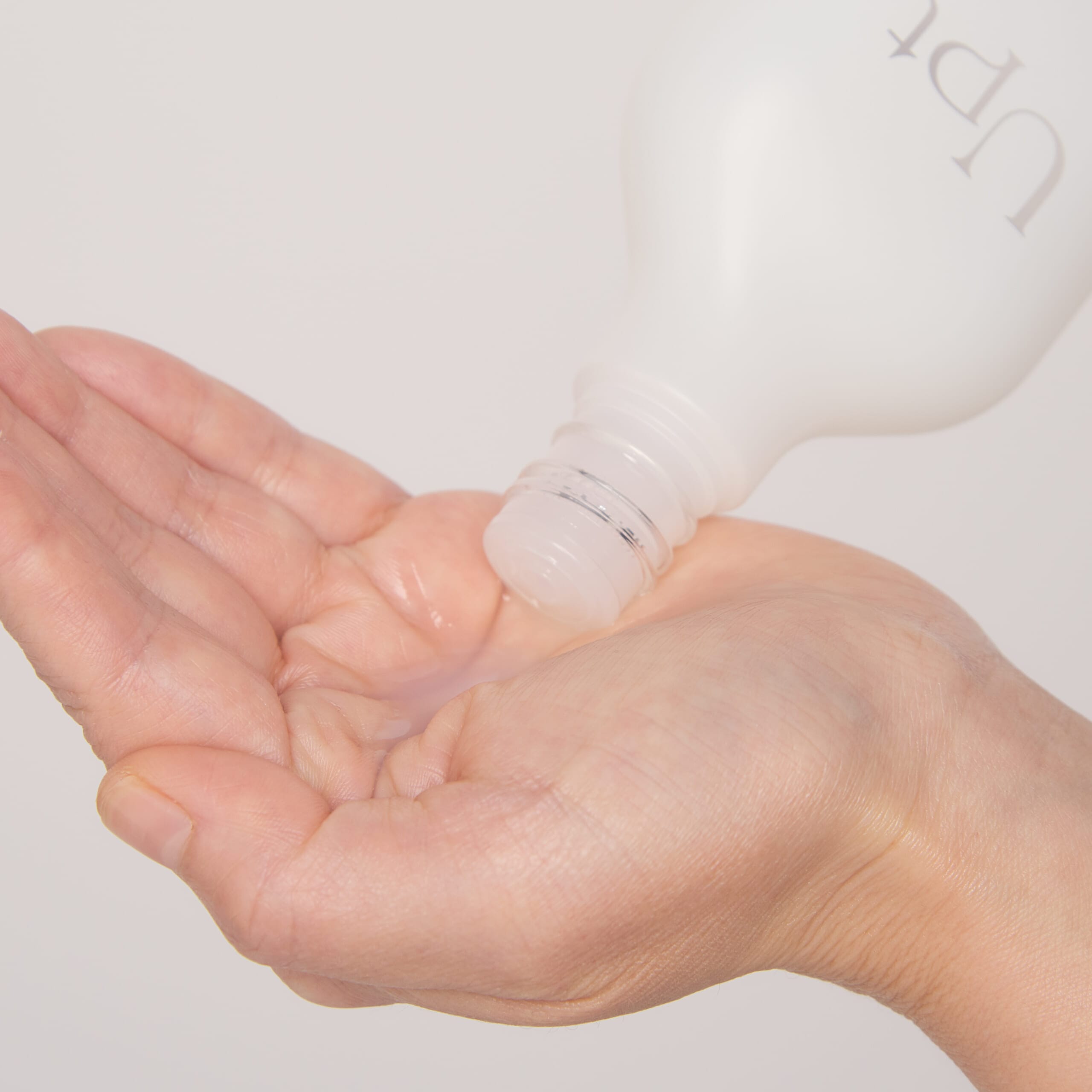 ブライトニングローションのテクスチャー。