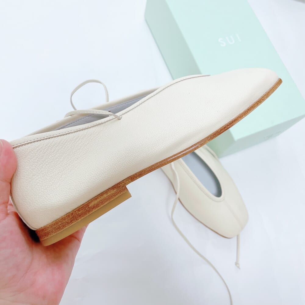 sui レースアップシューズ