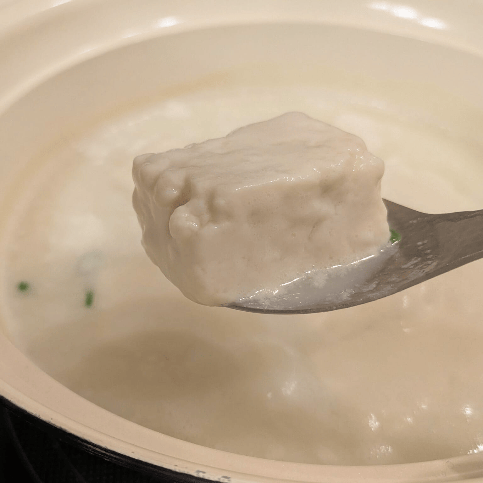 佐嘉平川屋「温泉湯豆腐セット(胡麻だれ付)」調理例