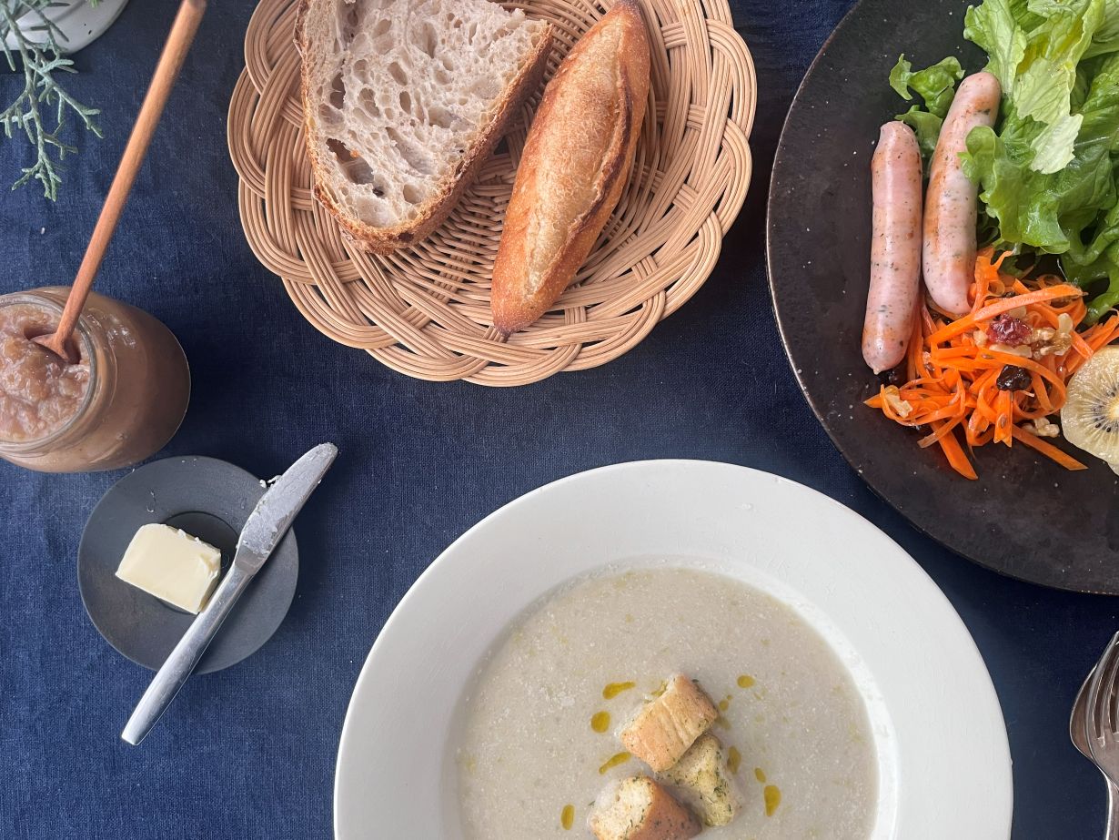 美味しいパンのあるランチ