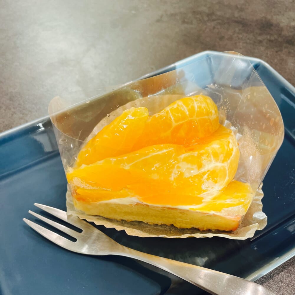 パティスリーななつむぎ　本日のケーキ　柑橘