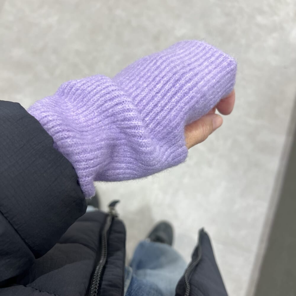 UNIQLO アームウォーマー　防寒　色物