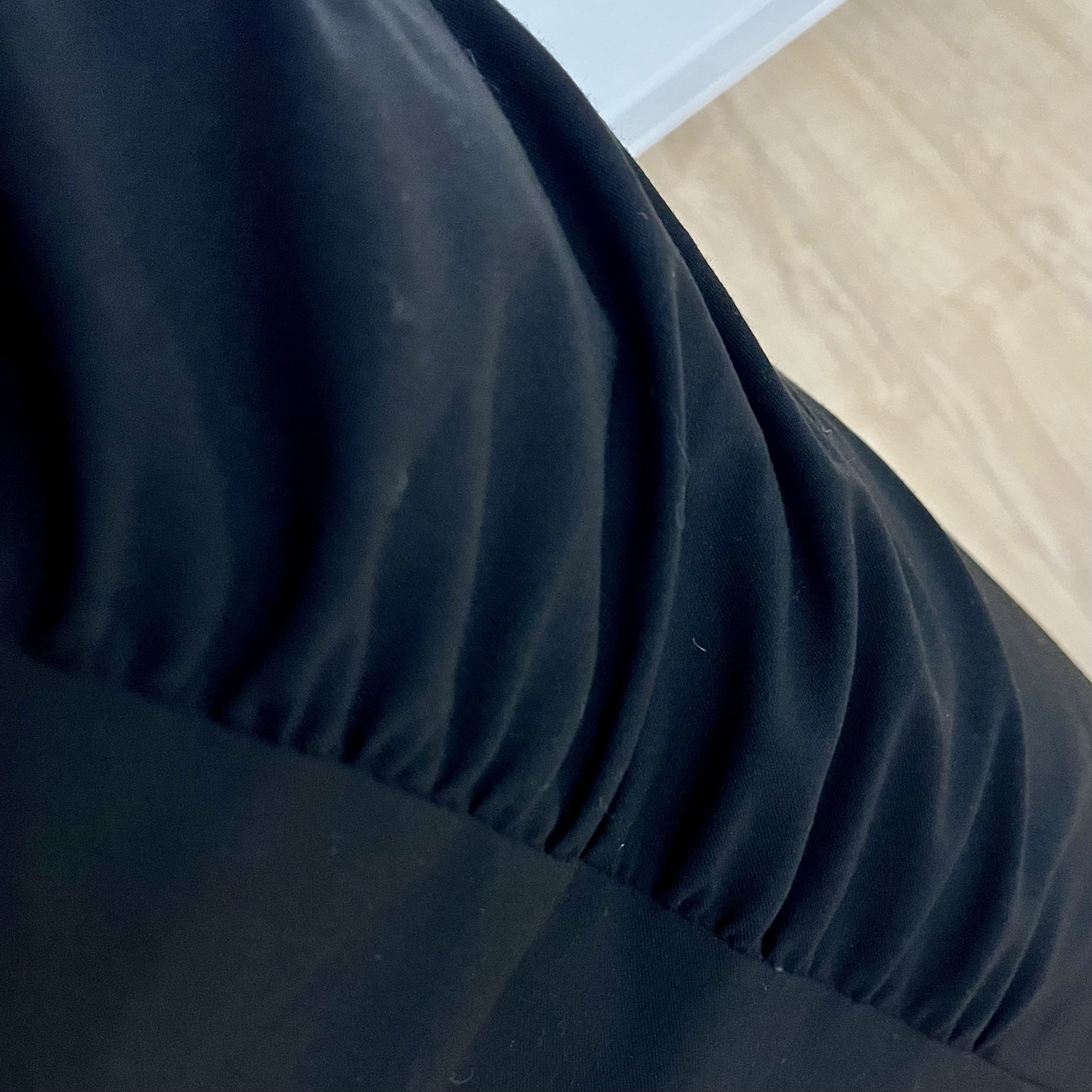 服 コーデ スカート