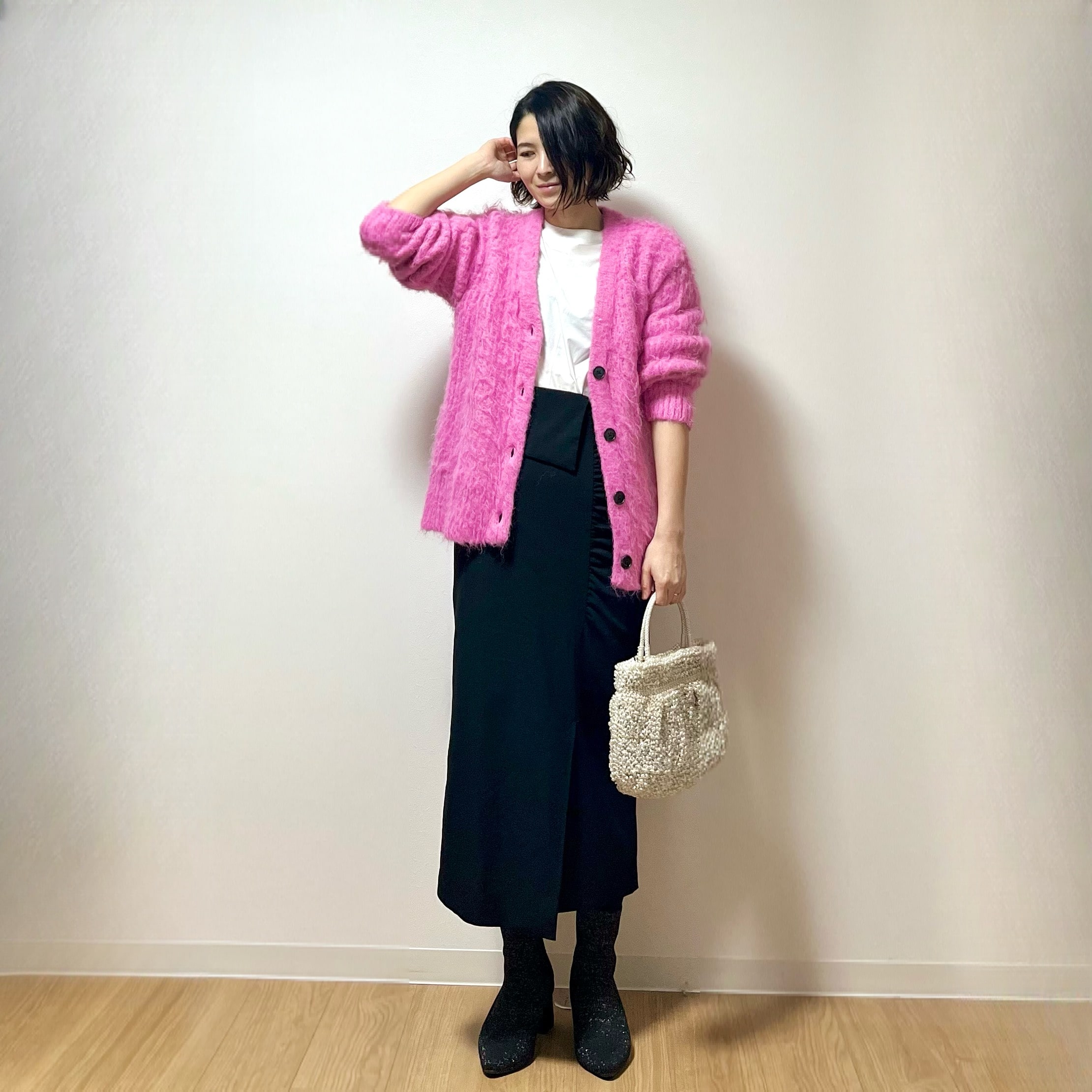 服 コーデ パーティ