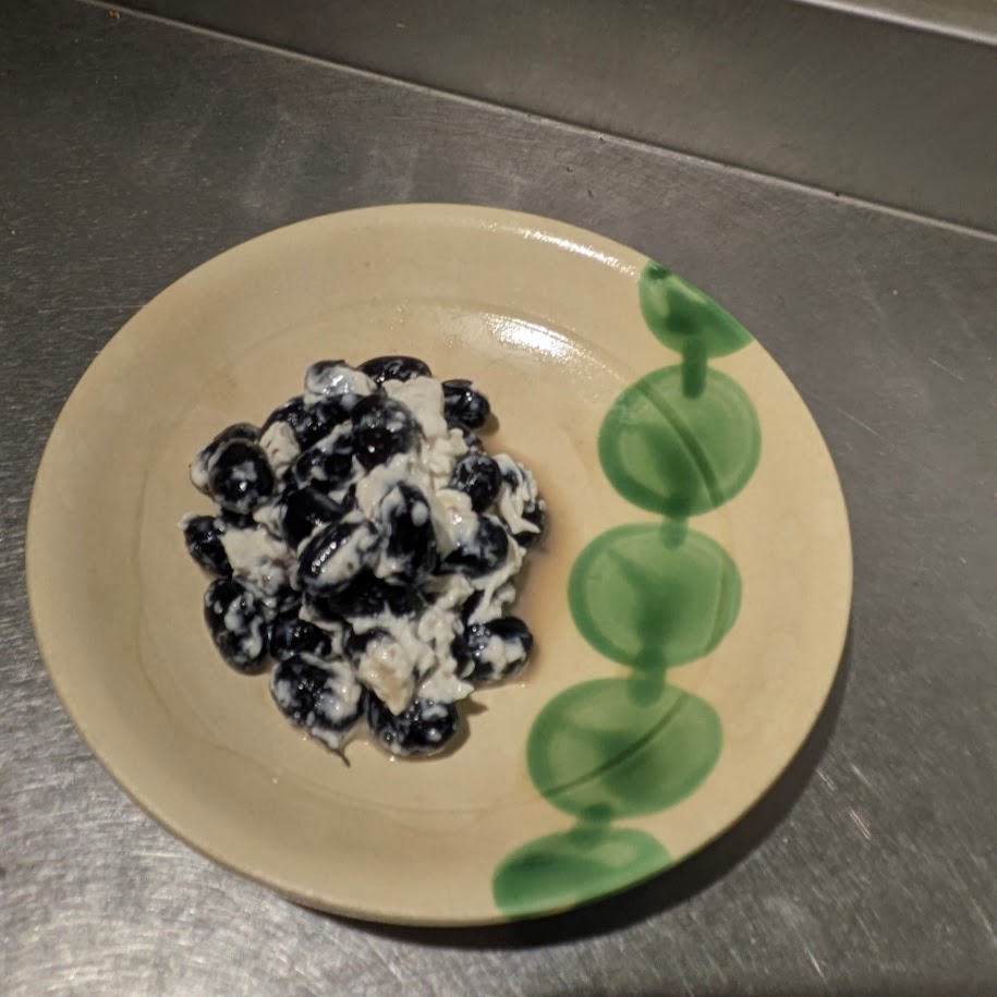 LEE100コポ 黒豆クリームチーズ 都踊り器