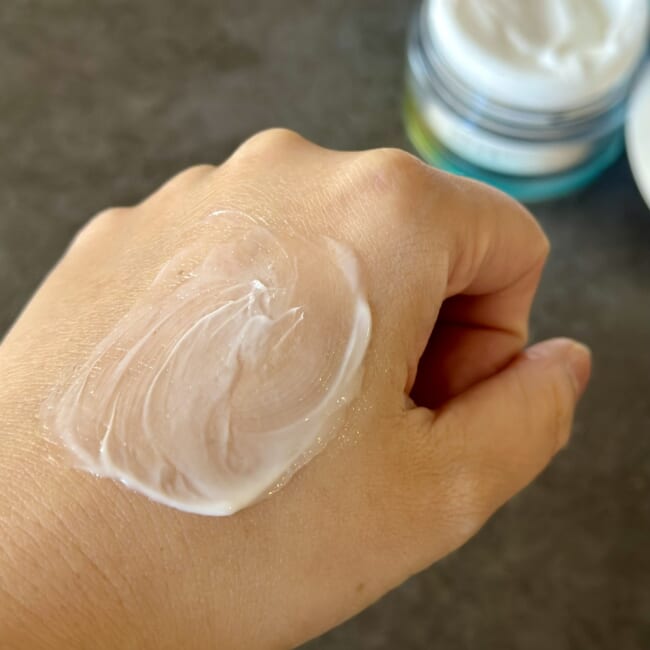 ソフィーナ iP ゴールデンタイムリペア深夜浸透クリーム