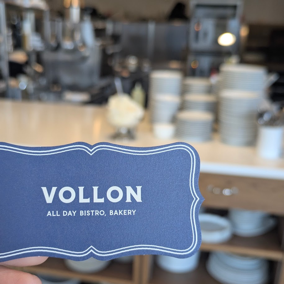 VOLLON　ランチ　LEE100コポ