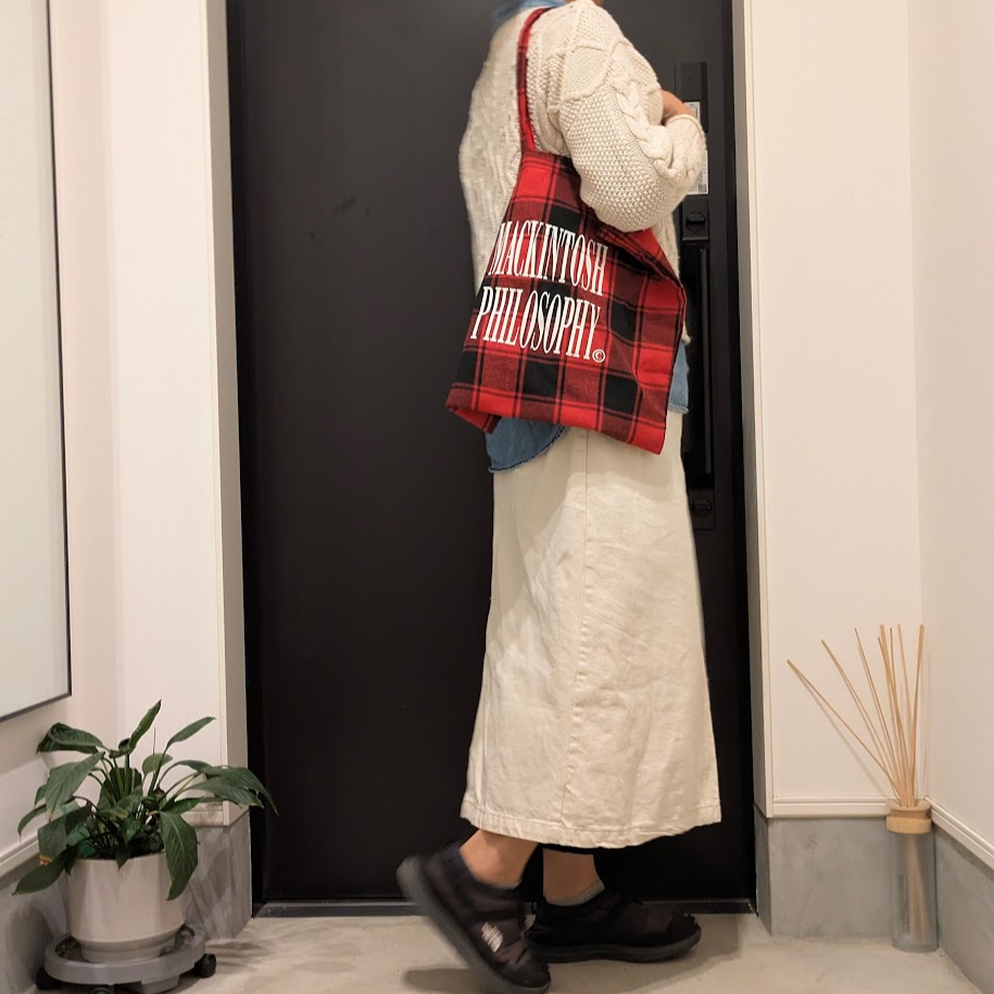 白コーデ　LEE付録　30コポ