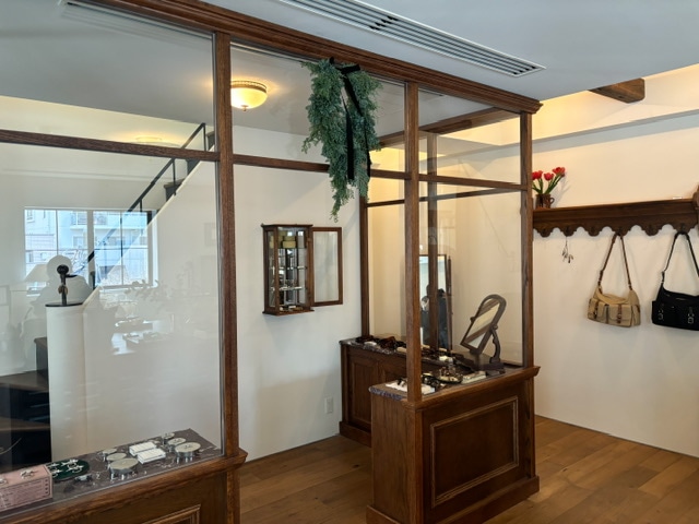 東京・恵比寿のTOUT Y EST(トゥティエ)3階店内の写真