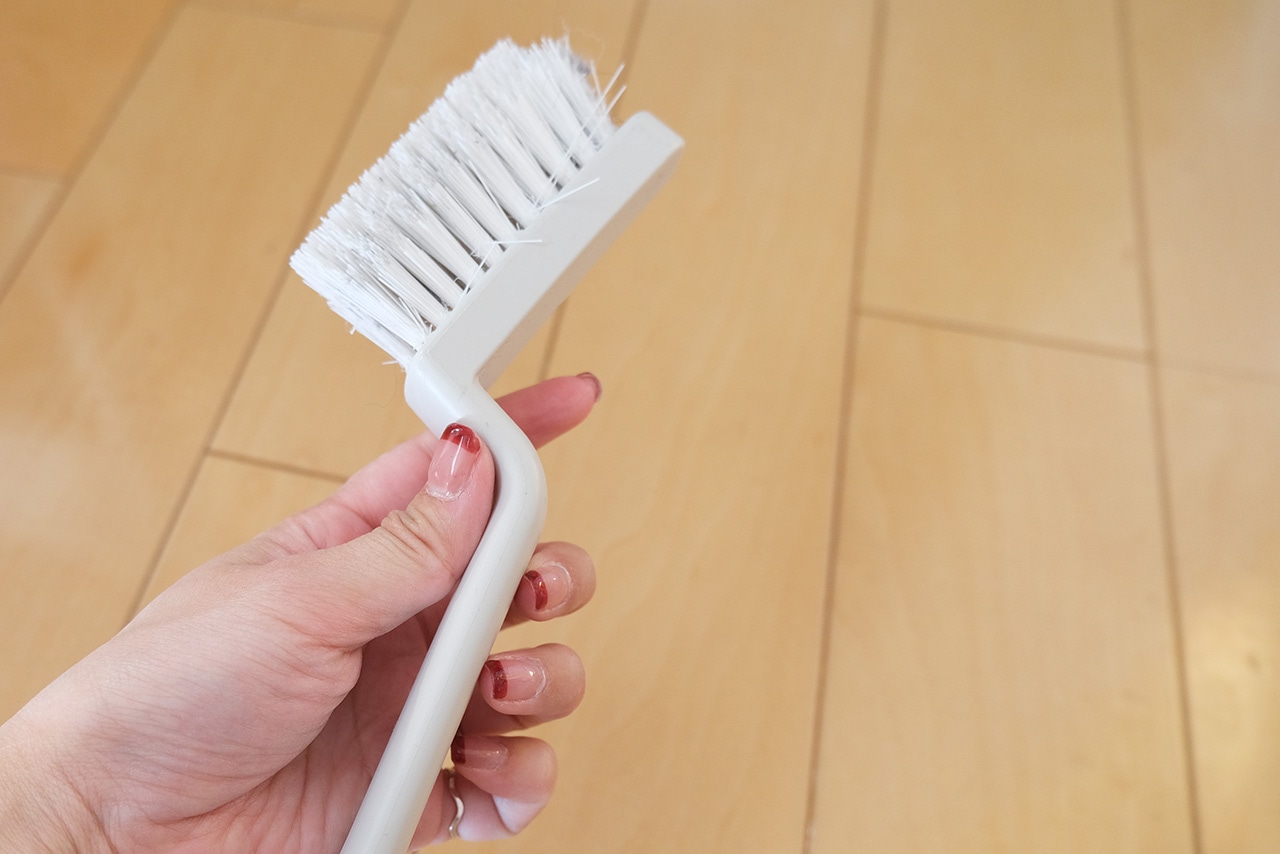 タイル目地ブラシ(290円) 無印良品