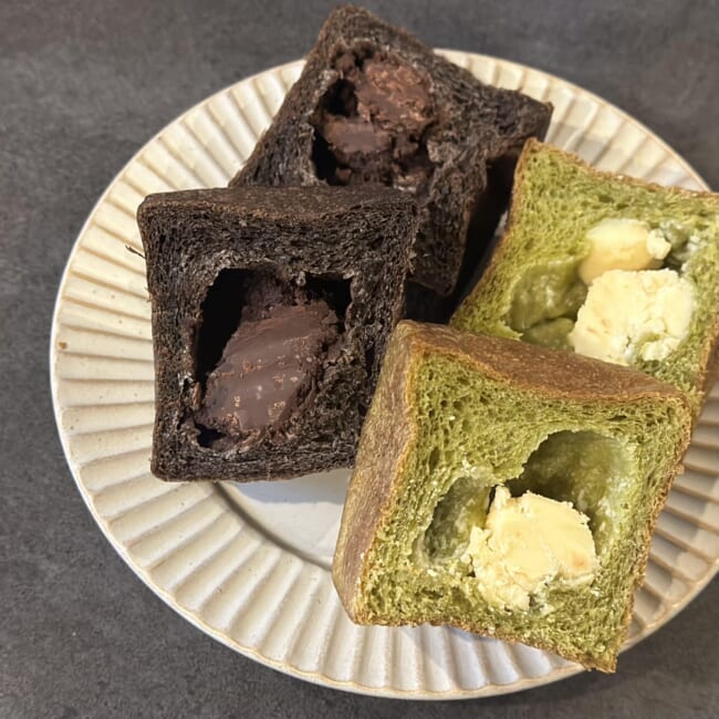 ベーカリー三三(さんさん)