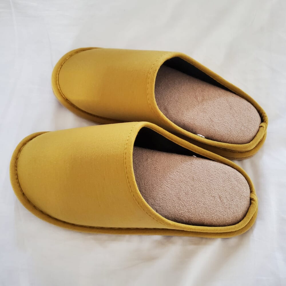 スタンダードプロダクツの中敷きが洗えるスリッパ(イエロー)