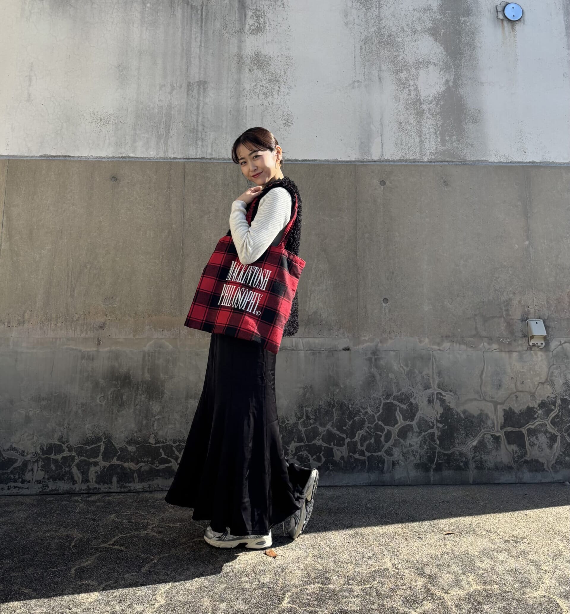 LEE1・2月号特別付録マッキントッシュ フィロソフィー『大人のチェック柄BIGトート』のLEE100人隊コーデ