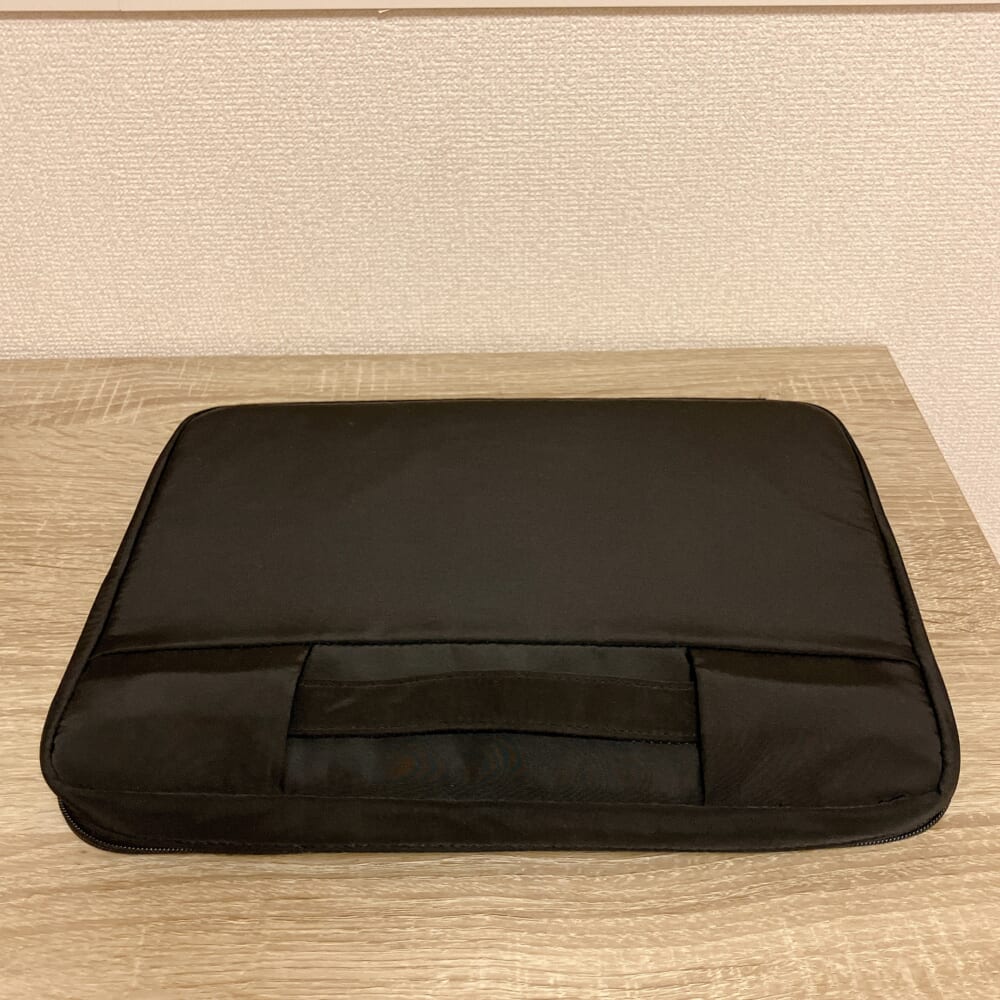 無印良品　パソコンケース③