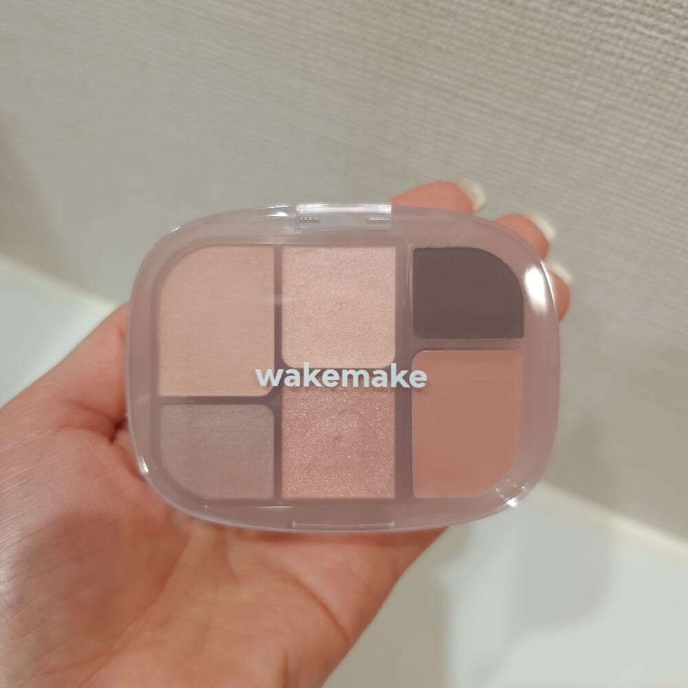 wakemake アイシャドウ