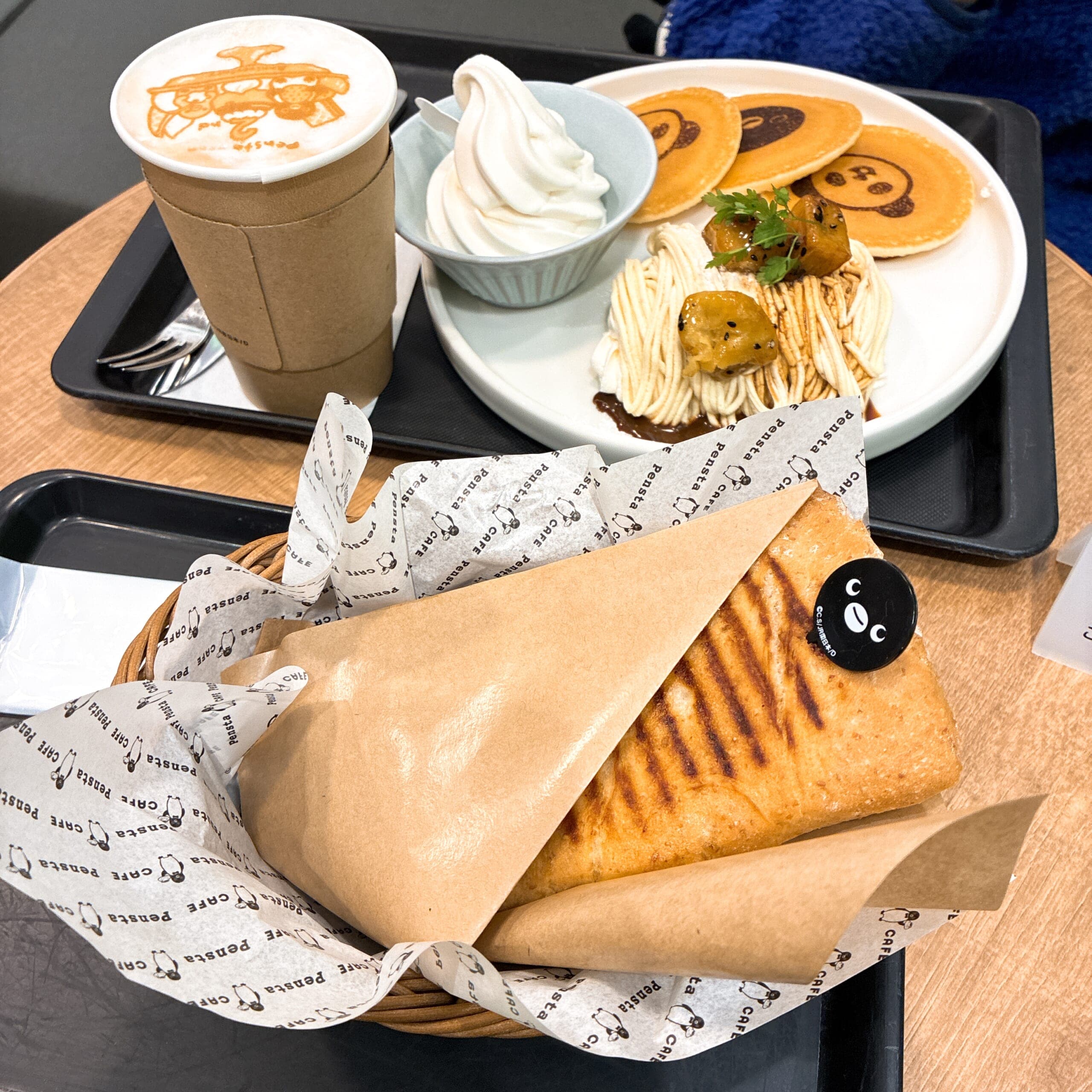 suica の　ペンギン　ペンスタカフェ　グッズ　suicaのペンギン