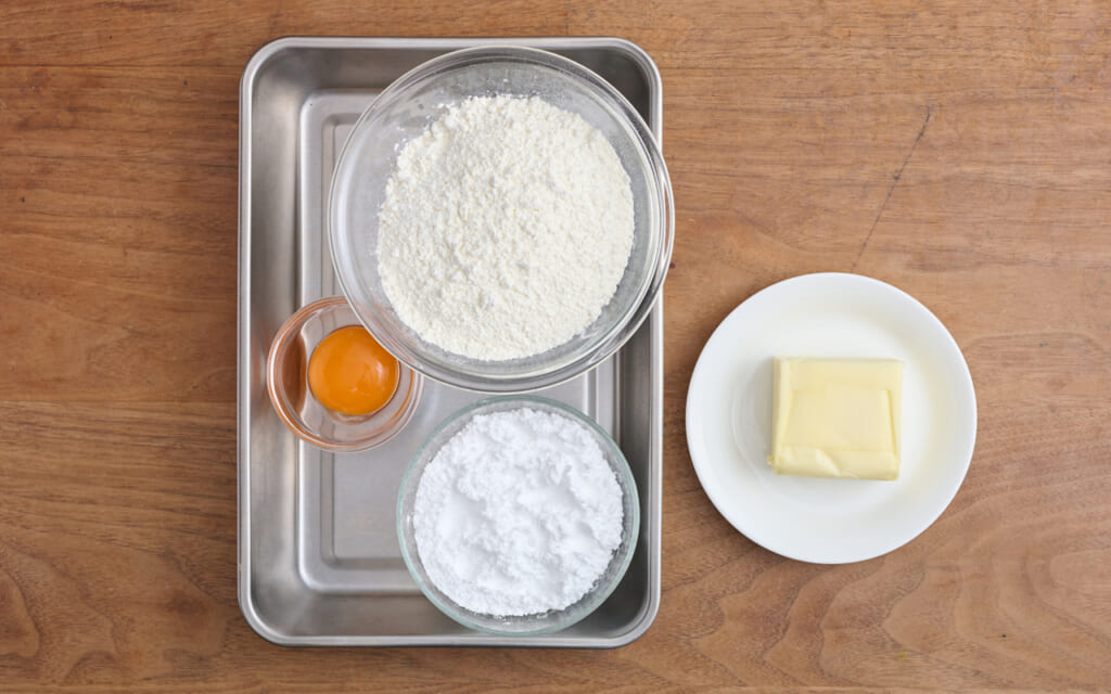 「型抜きクッキー」の材料