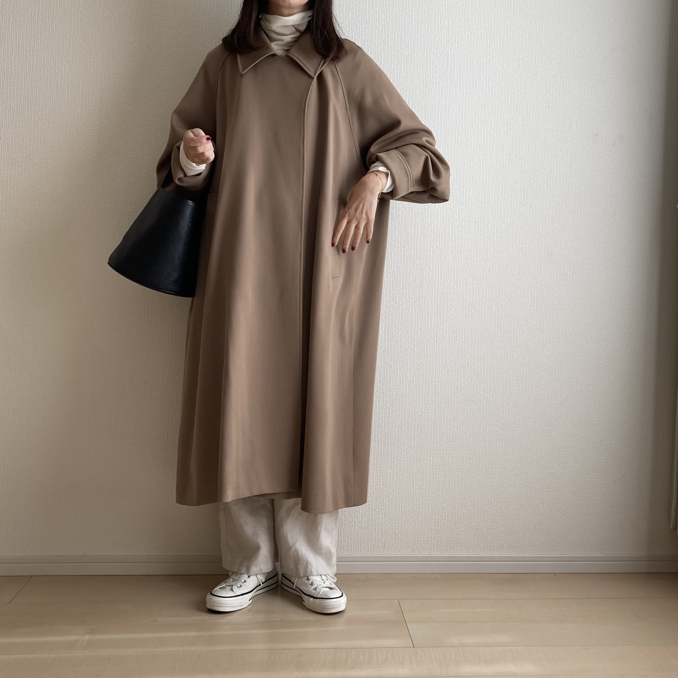 40代がDeuxieme Classe（ドゥーズィエム クラス）ボタニーツイルオーバーコートを着用した