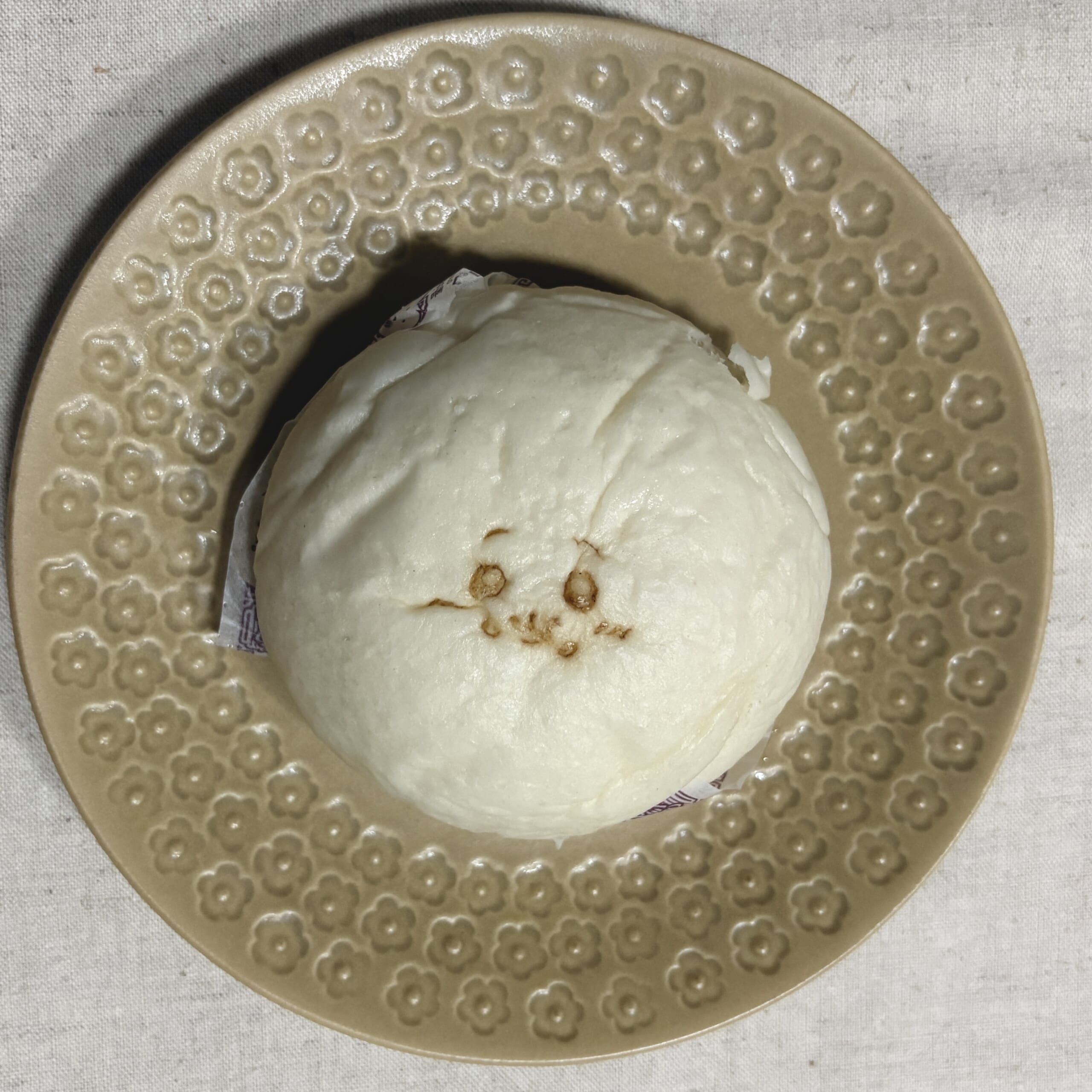 ちいかわのごまあんまん