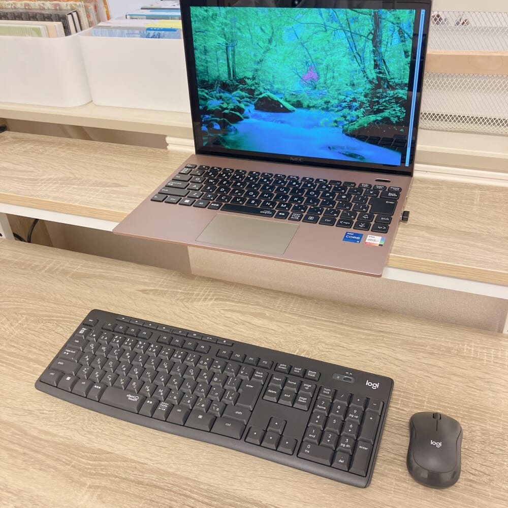 Logicool　ワイヤレスキーボード　マウス⑦