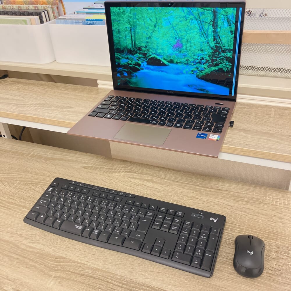 Logicool　ワイヤレスキーボード　マウス③