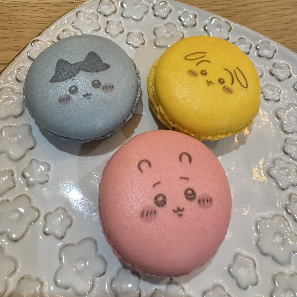 セブンイレブン×ちいかわ　コラボスイーツ　マカロン