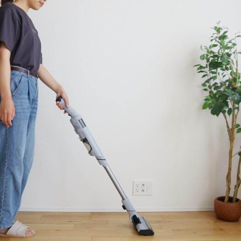 Shark「EVOPOWER SYSTEM FIT」使用中の様子