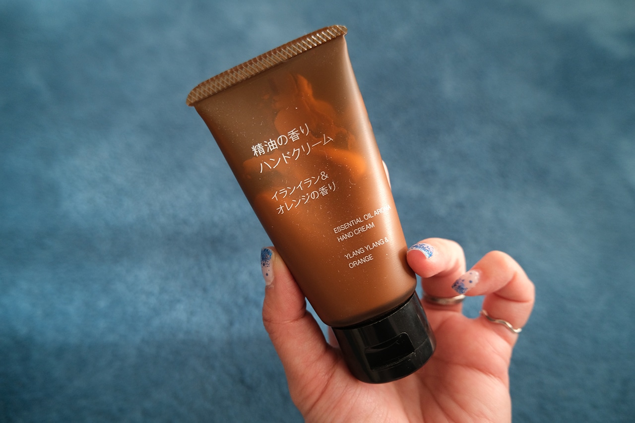精油の香り ハンドクリーム イランイラン＆オレンジ(890円)