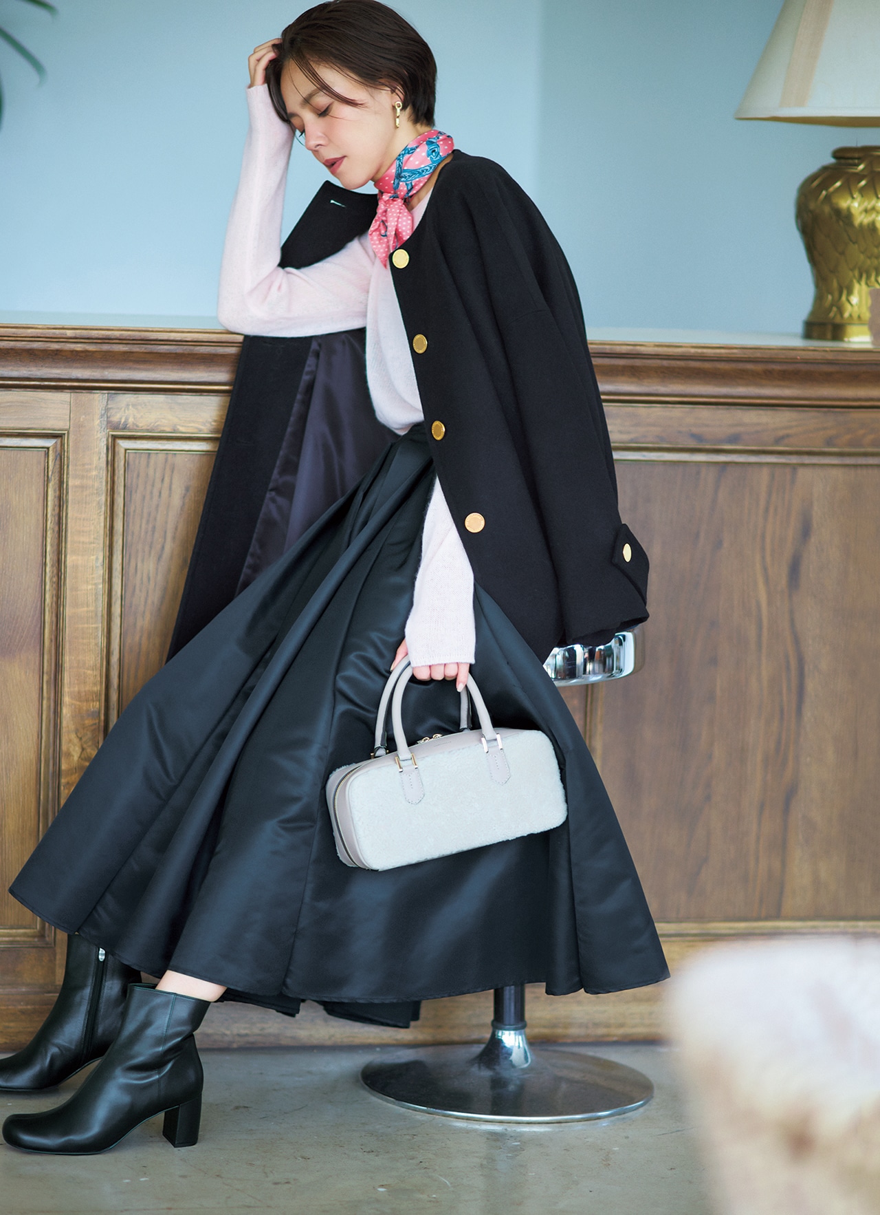 明日なに着る1224　モデル／浅見れいな