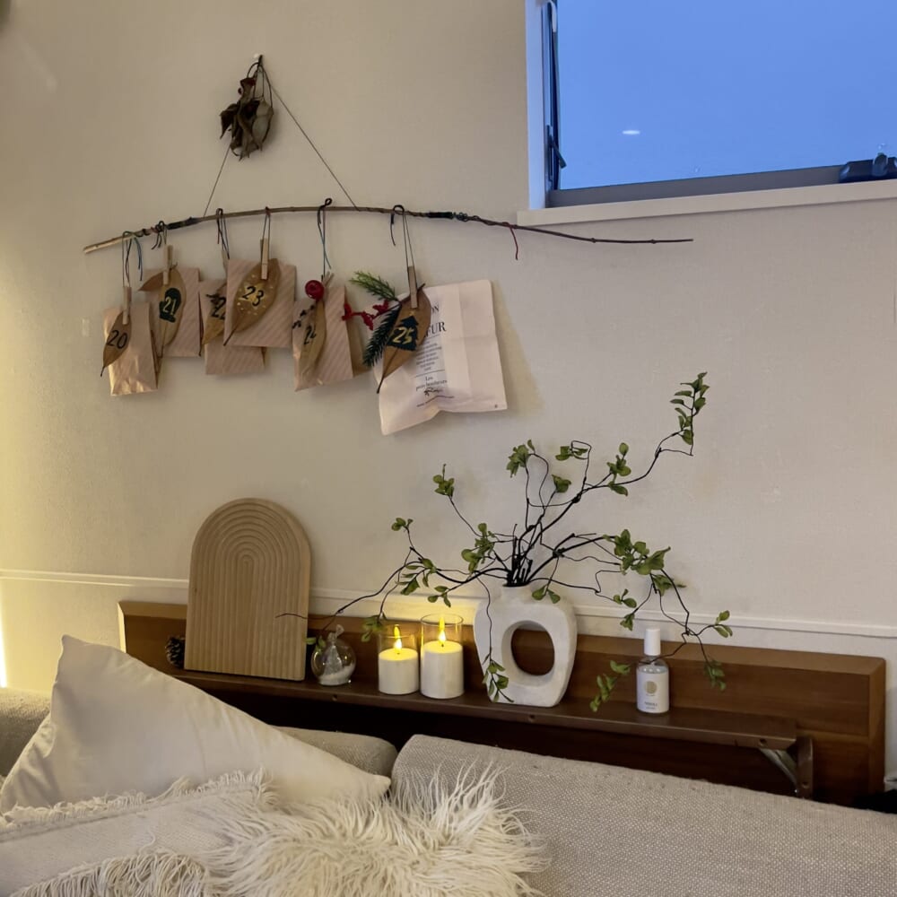 木の枝　手作り　アドベントカレンダー　クリスマス