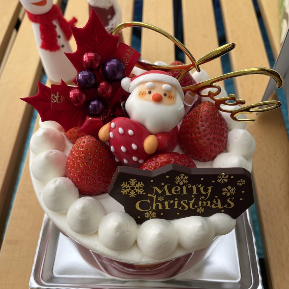 パティスリーななつむぎ　クリスマスケーキ　ショートケーキ