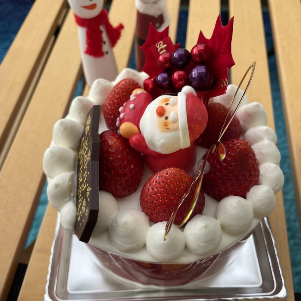パティスリーななつむぎ　クリスマスケーキ　ショートケーキ