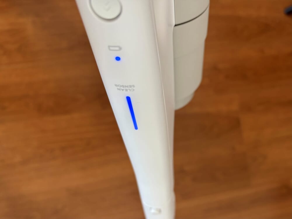 パナソニック　セパレート型コードレススティック掃除機　MC-NX810KM