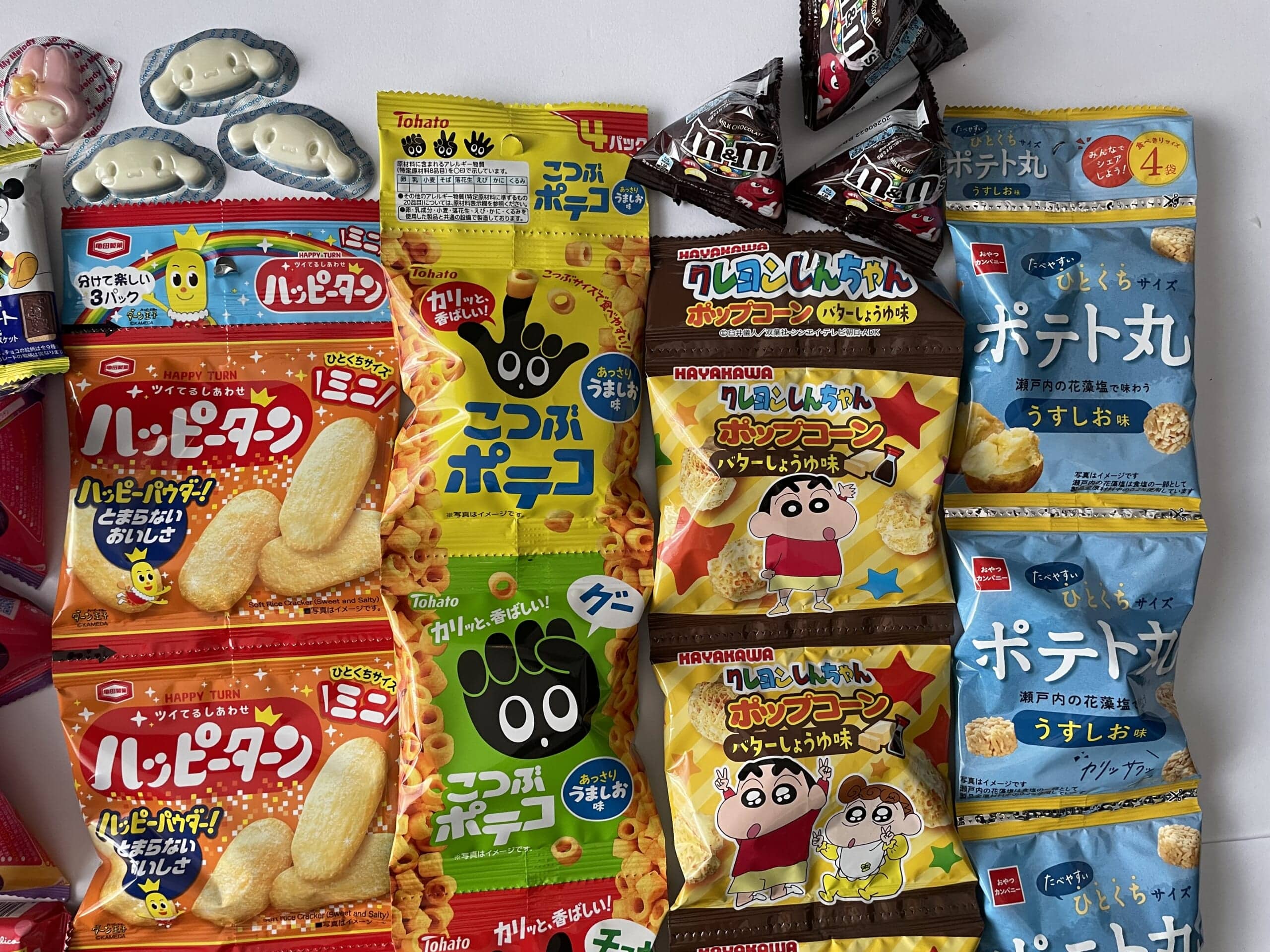 ダイソーで調達したアドベントカレンダー用のお菓子その2。