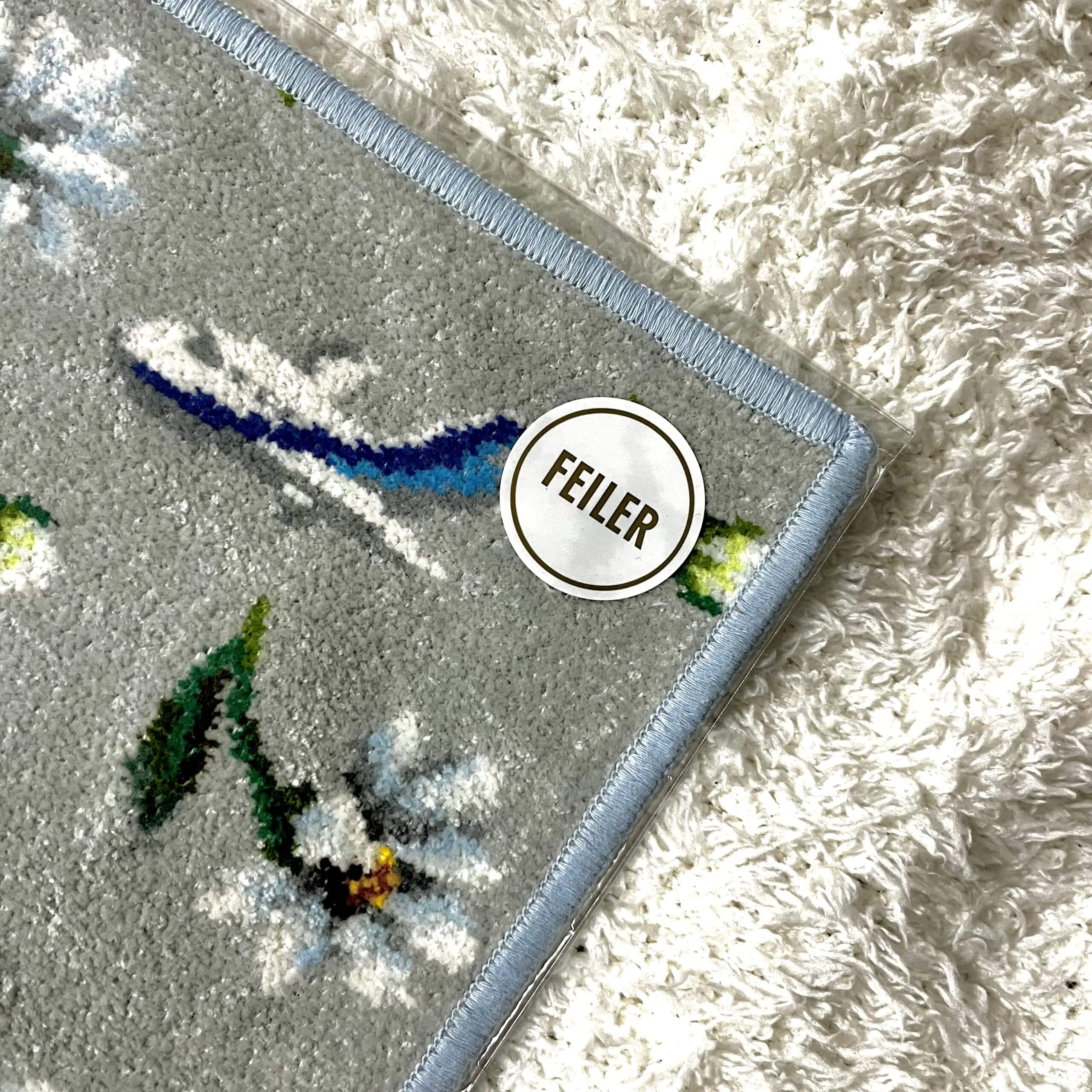 ハンカチ　タオル