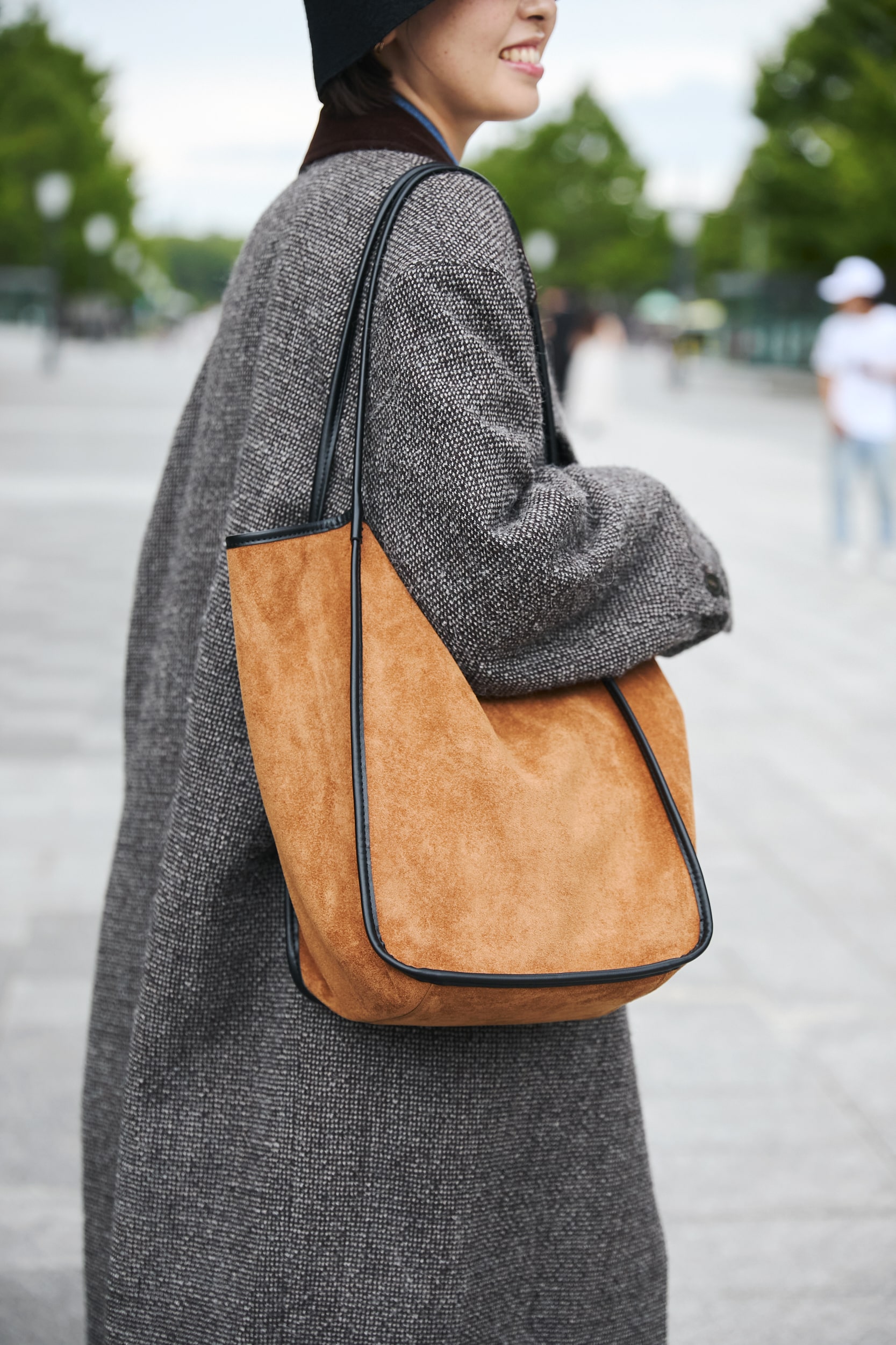 LEE100人隊　MARINAさん　IOMMI・スクエアショルダートートバッグ