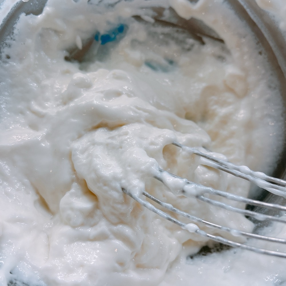 牛乳クリーム　おやつ　サンドイッチ