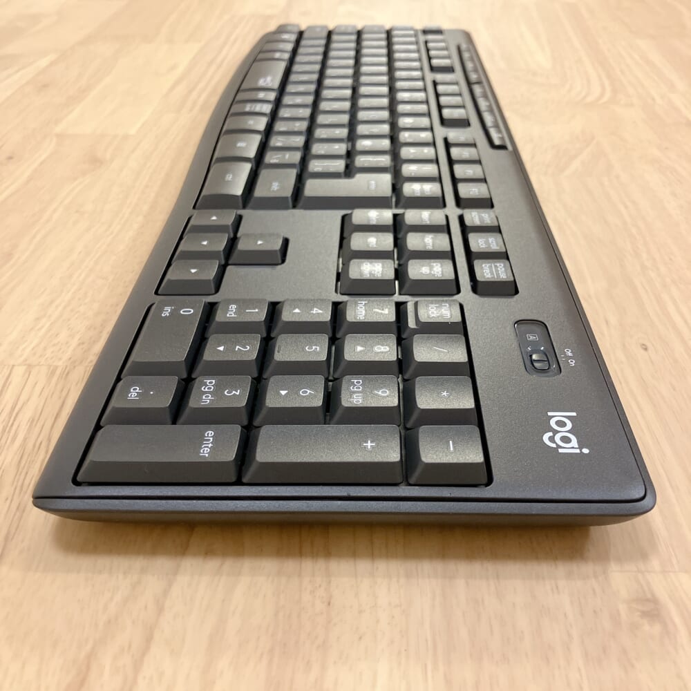 Logicool　ワイヤレスキーボード＆マウス④
