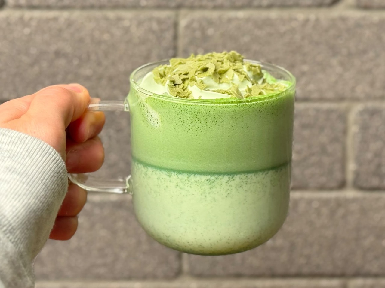 スタバ新作「玉露抹茶ラテ」手持ち