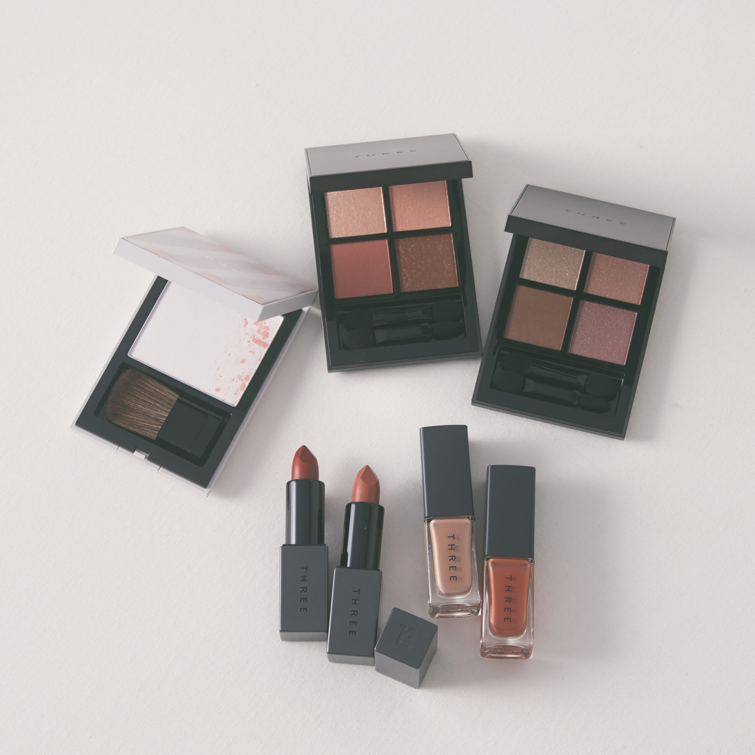 THREE／2026 SPRING COLLECTION