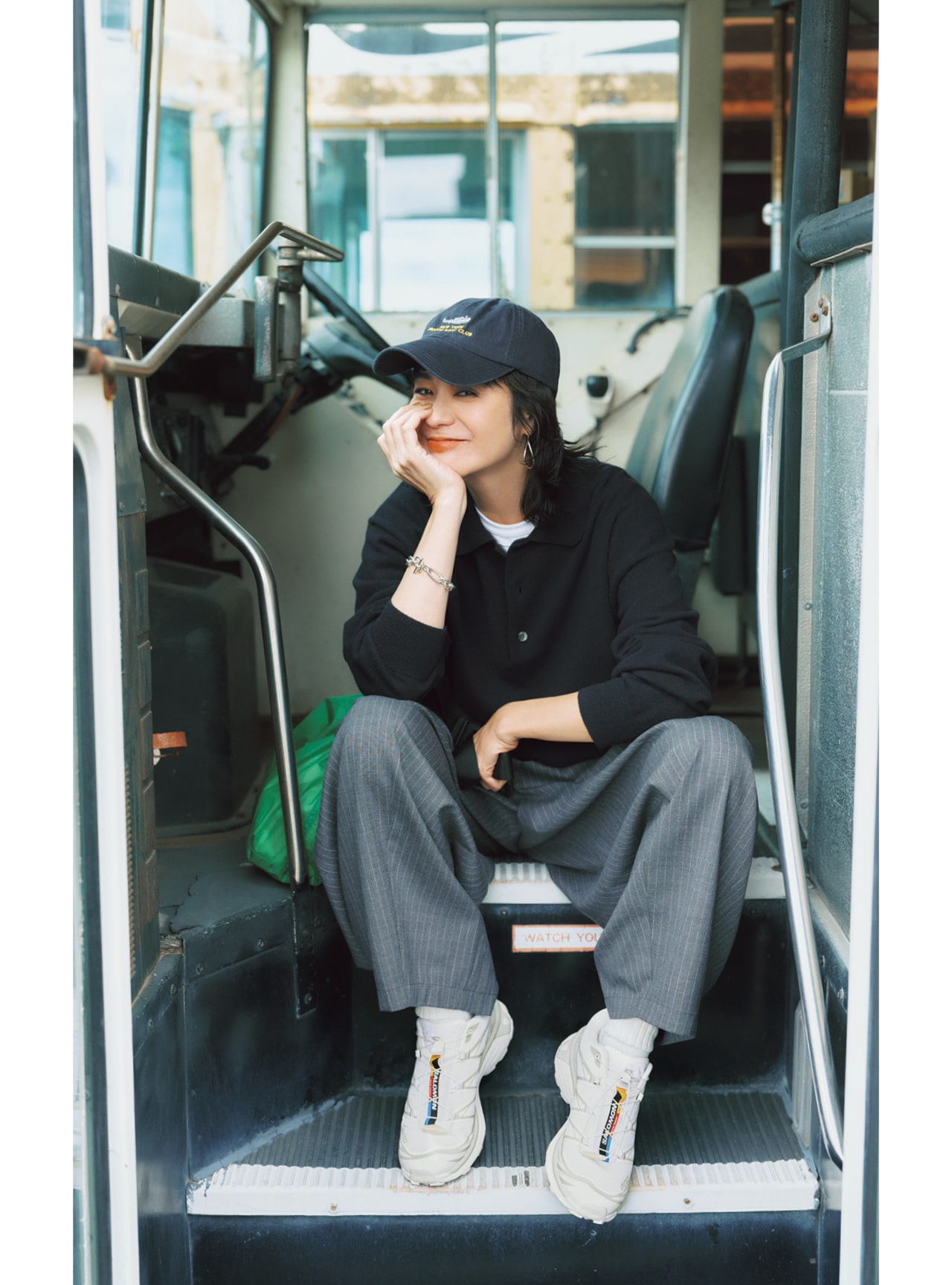 竹下玲奈さんのSalomon(サロモン)XT-6のコーデ