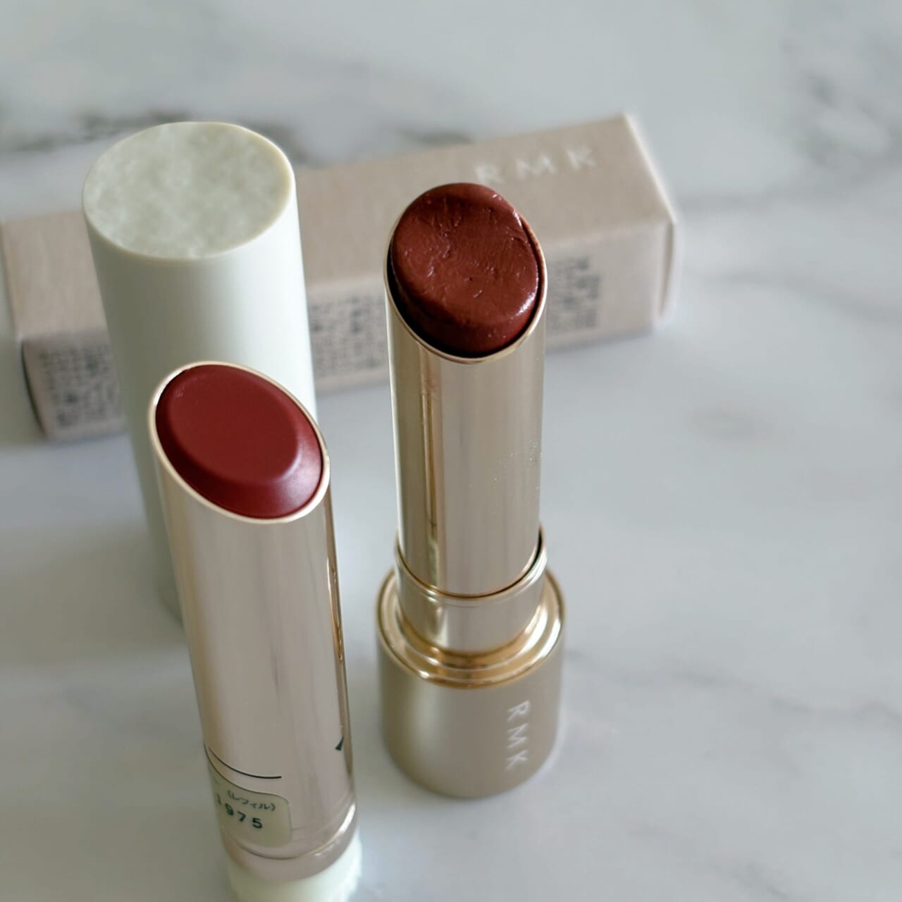 RMK デューイーメルトリップカラー 落ちないリップ