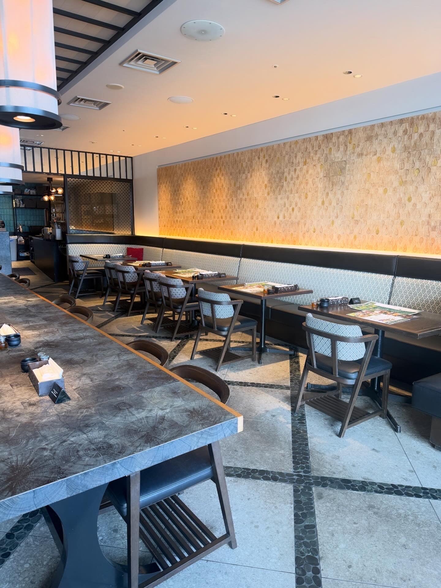 ニュウマン横浜　BETELNUT