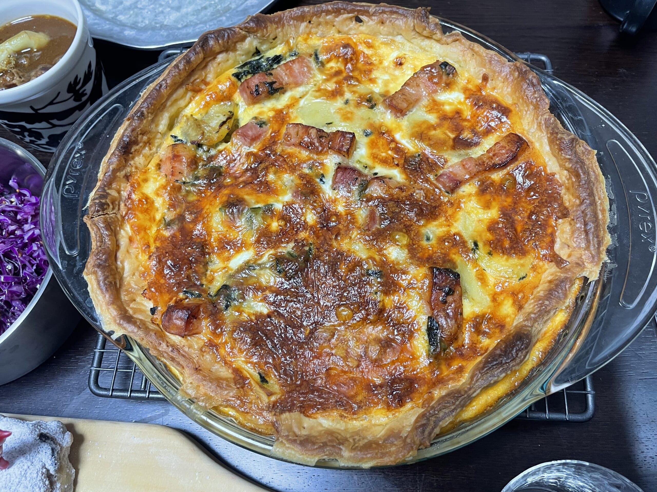 ベーコンとほうれん草、ジャガイモのキッシュ