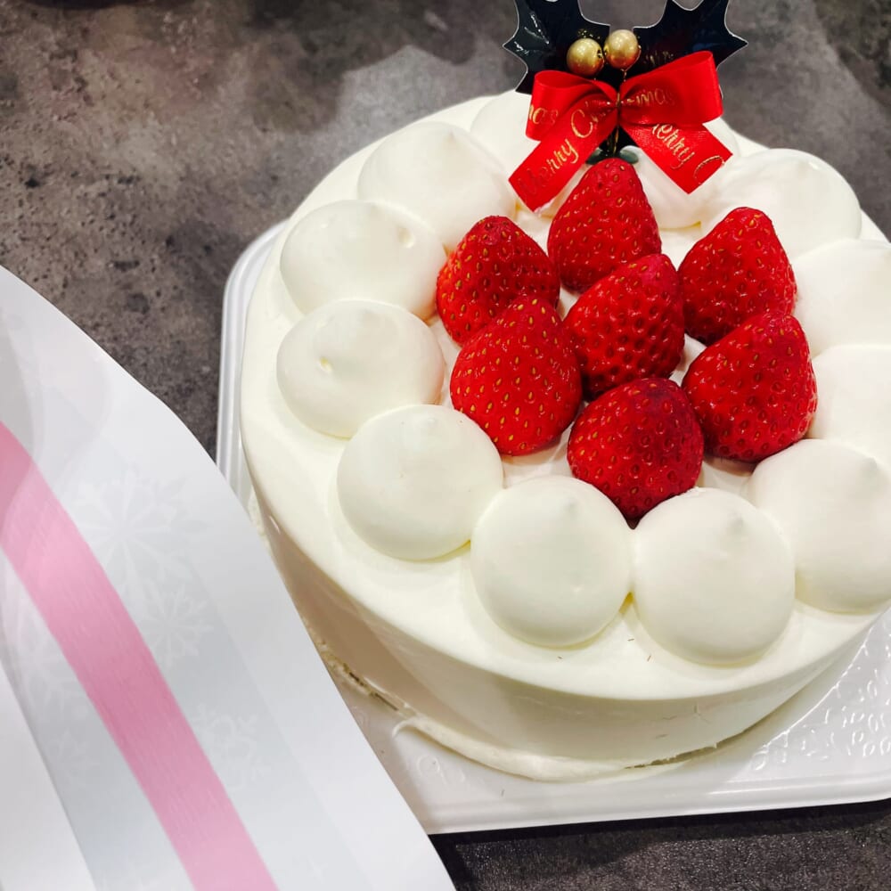 いなげや　森永乳業　クリスマスケーキ