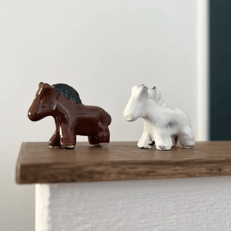 鈴木環さん「干支のフェーブ 午」