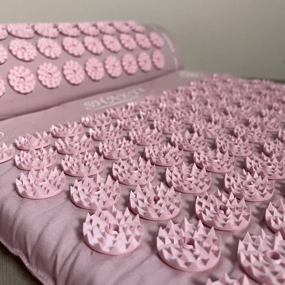 シャクティマット　ピンク　スパイクのアップ