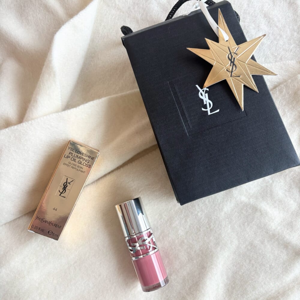 YSL　イヴサンローラン　ラブシャイングロスプランパー
