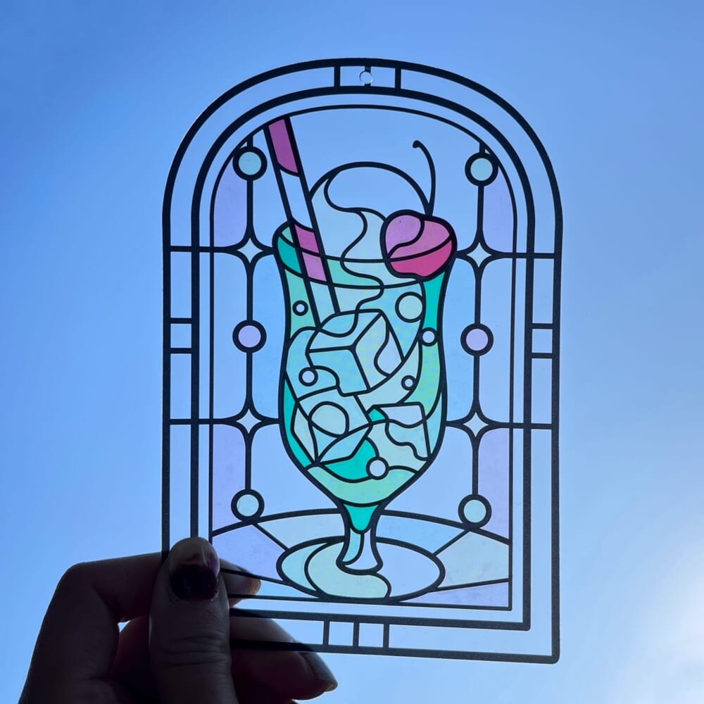 セリア　シールぬりえ　ステンドグラス